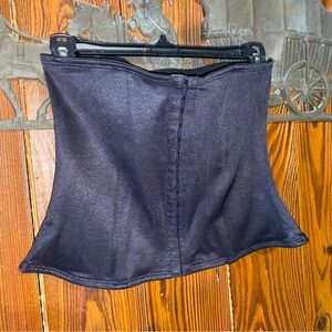 Miraclesuit XL corset style body shaper. Black Inches off waist cincher